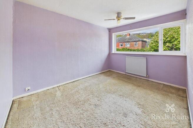 3 bed Semi-Detached for sale Image 11