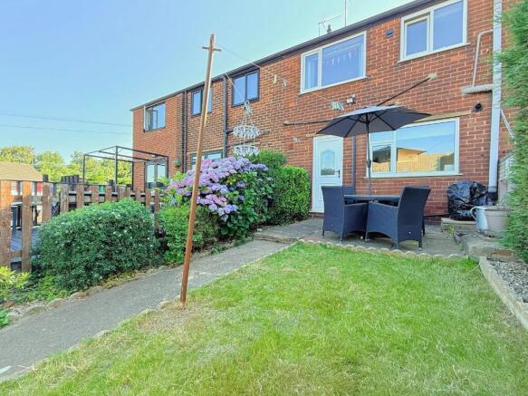 3 bed Terraced for sale Image 6