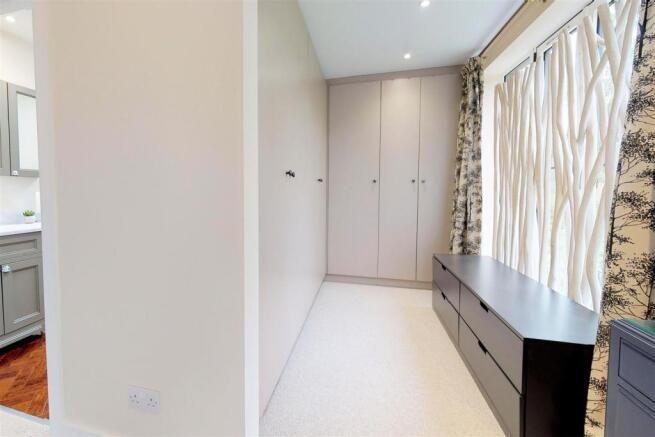 Dressing area.jpg