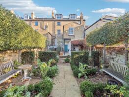 5, Belvoir Terrace, Trumpington Road, Cambridge CB2 7AA