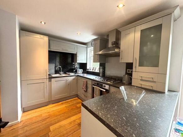 Kitchen 1