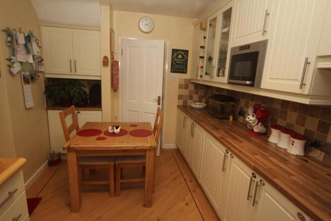 BREAKFAST KITCHEN