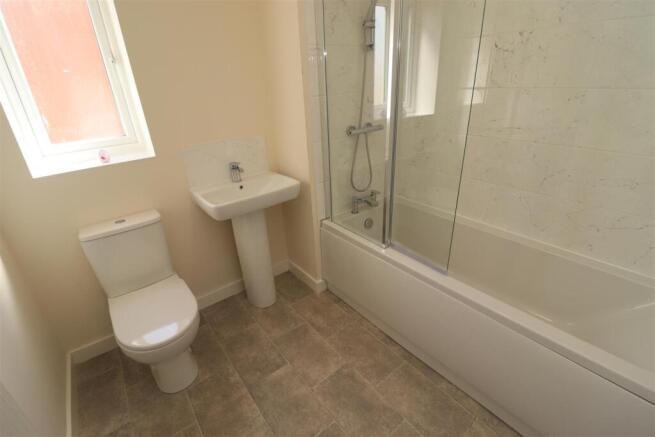 2 bed House for sale Image 9