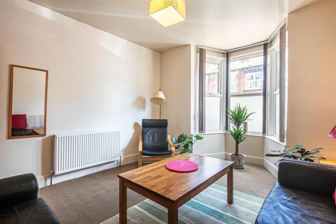 4 bed Terraced for sale Image 4