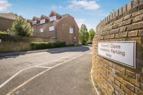 Fawcett Close, London