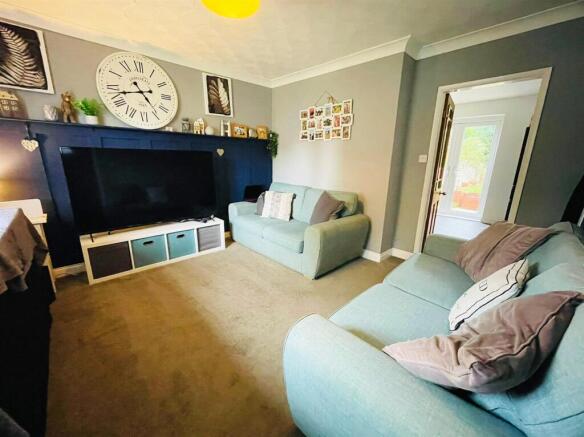 Lounge.jpg