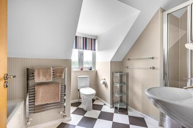 En-suite Bathroom