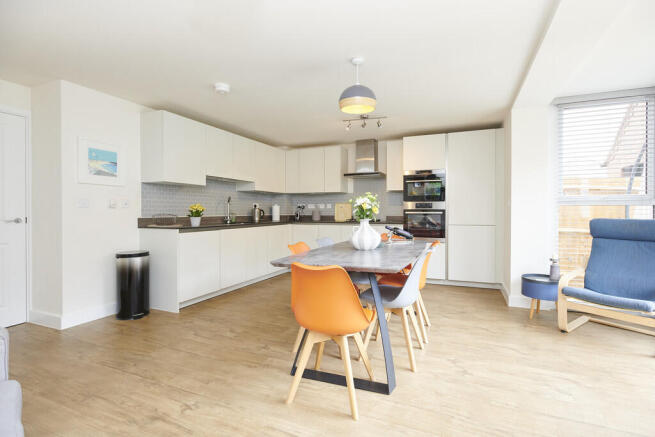 Kitchen/Dining/Li...