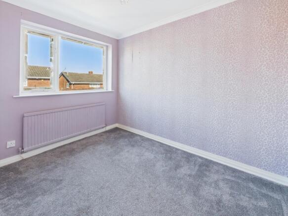 3 bed Semi-Detached for sale Image 10