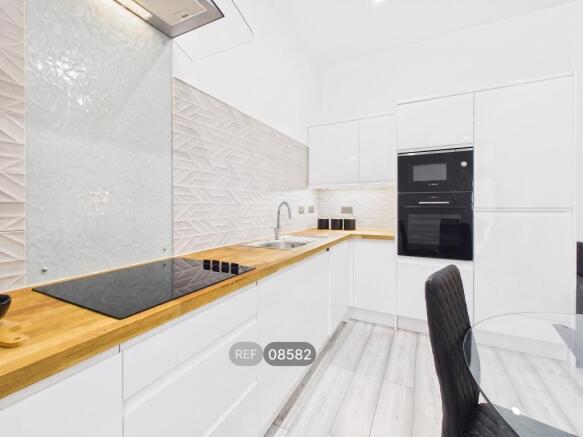 Kitchen/Living area