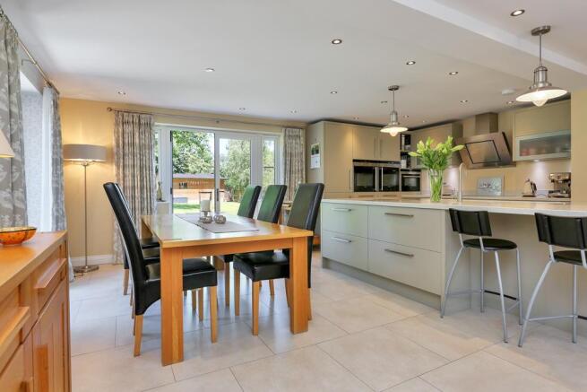 LIVING DINING KITCHEN