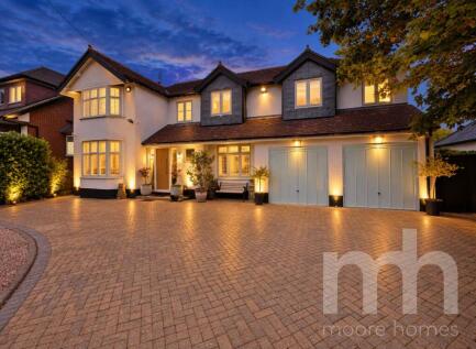 WOODFORD ROAD, Woodford SK7 1QE