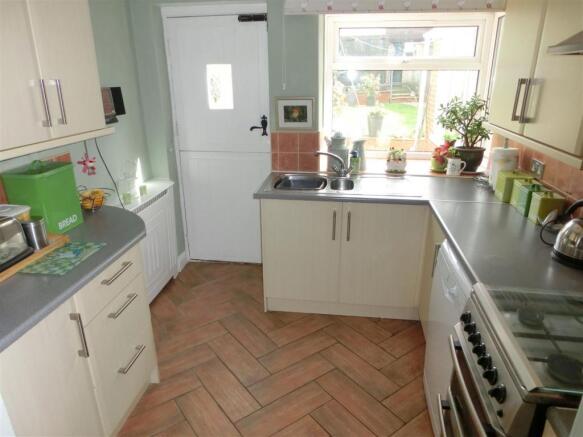 EXTENDED KITCHEN