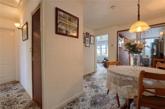 2 bed Bungalow for sale Image 8
