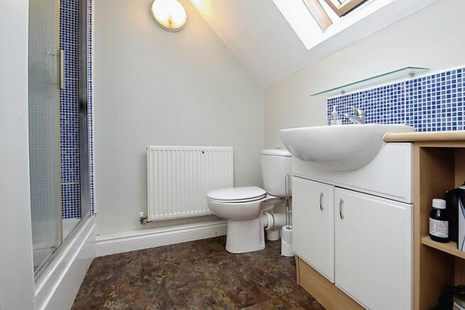 Master En-suite