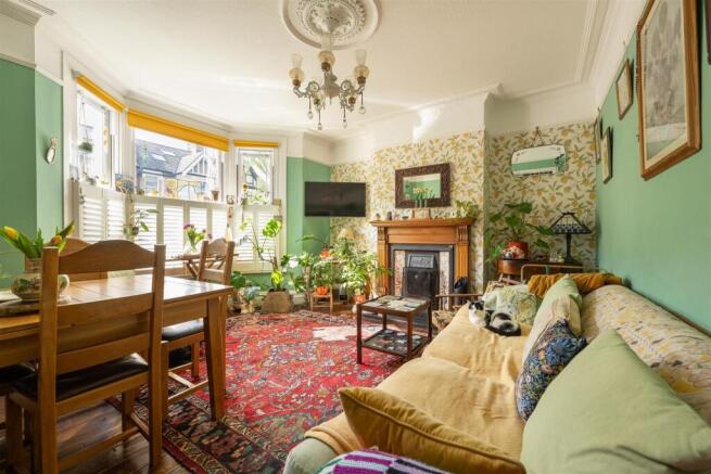 Beech Hall Road, E4