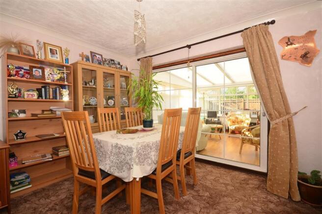 Lounge/Diner
