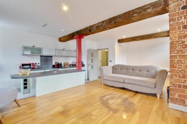 Living Room.jpg