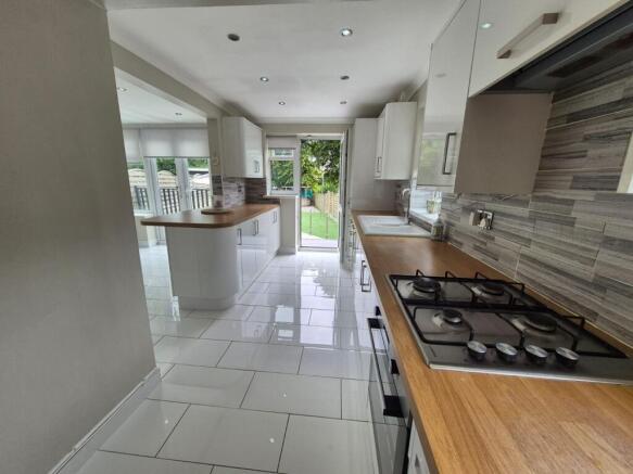 Kitchen 1