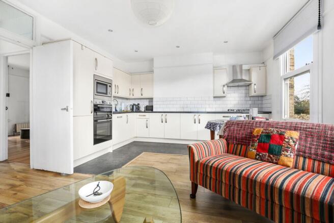 Endymion Road, London, N4 photo 4