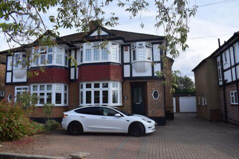Tattenham Grove, Epsom, KT18