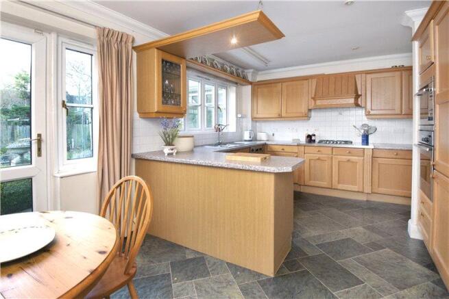 Kitchen/Breakfast Rm