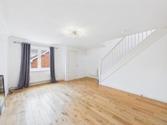 3 bed Detached for sale Image 4