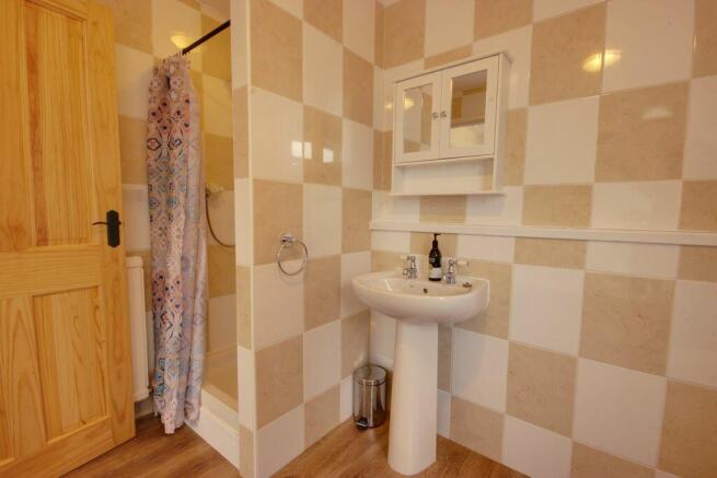 Bathroom (Bathroom)