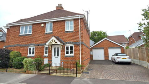 Stretcher Drive, Hermitage, Thatcham, RG18 9WQ