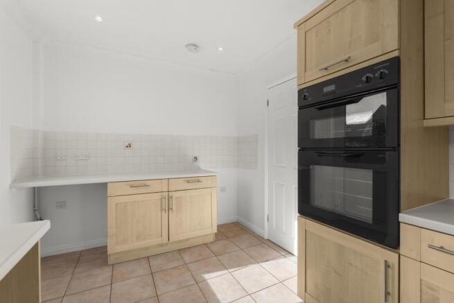 Laurel Drive, Dunmow, Essex, CM6 photo 4