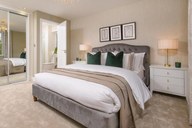 4 bed Detached for sale Image 6