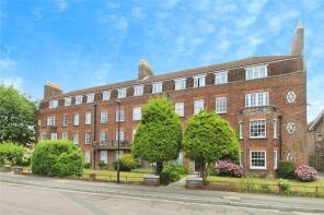 Flat 7, 37 Henstead Court, Devonshire Road, Southampton SO15 2GJ