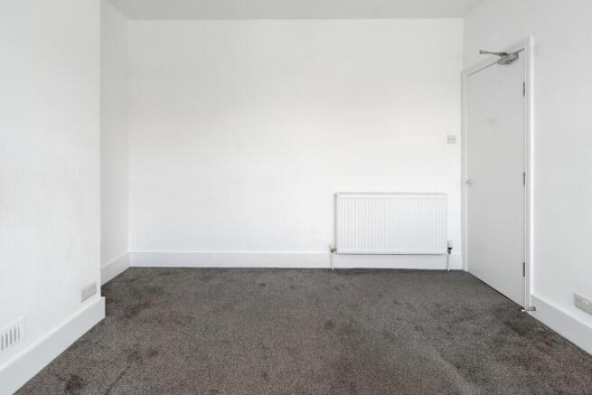 Living Room (view b)