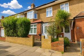 32, Armfield Road, Enfield EN2 0DH