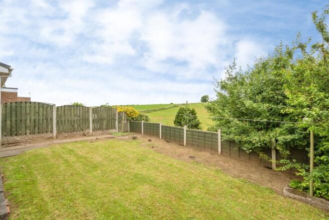 3 bed Detached Bungalow for sale Image 4