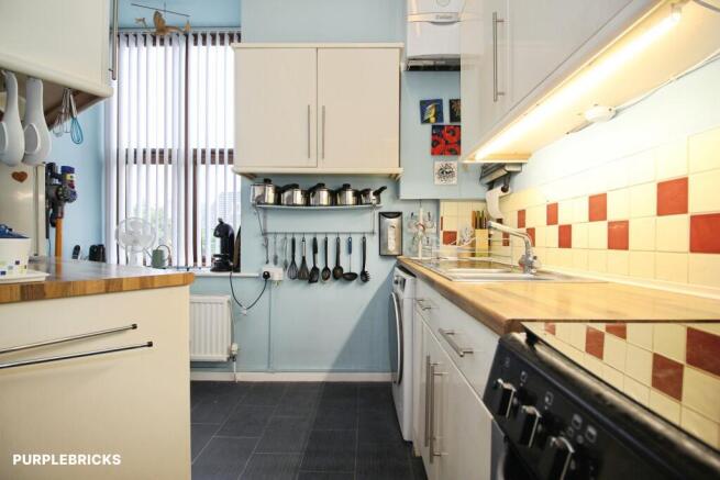 2 bed Apartment for sale Image 7