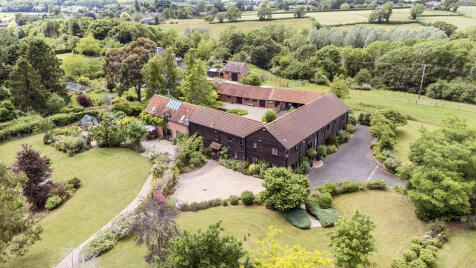Hill Farm Barn, Little Green, Broadwas, Worcester