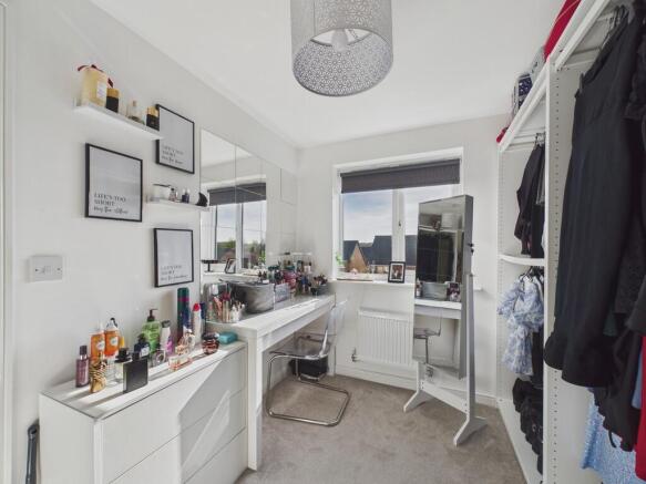3 bed Semi-Detached for sale Image 12
