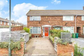 50, Hengrove Crescent, Ashford TW15 3DG