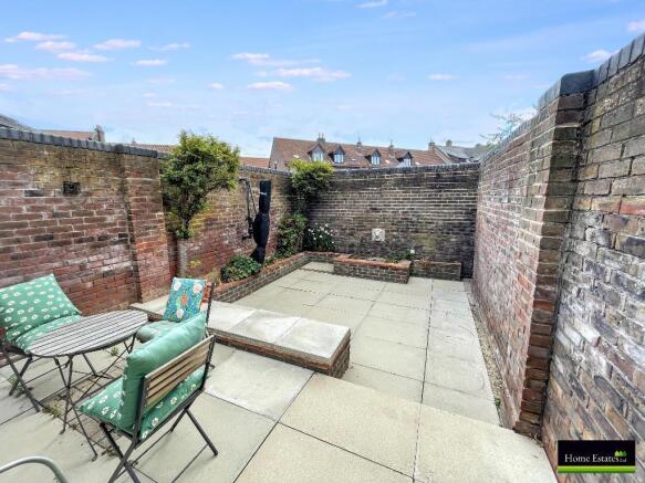 2 bed Terraced for sale Image 4