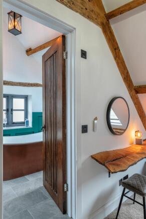 The Apple Loft, Strete, Dartmouth: Bedroom / Bathroom