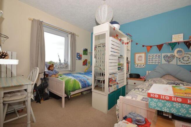 Photo 16