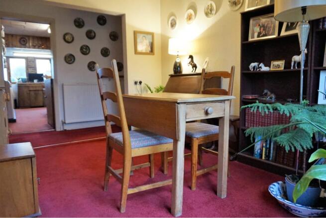 Dining Room/Bedroom