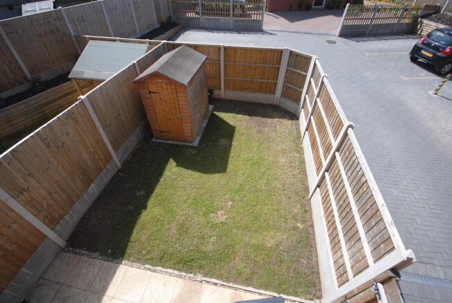Photo 12