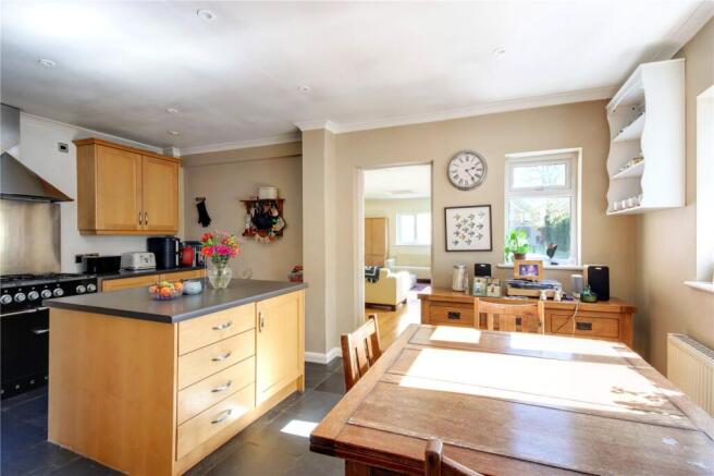 Kitchen/Breakfast Rm