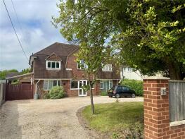 19, Manor Road, New Milton BH25 5EW