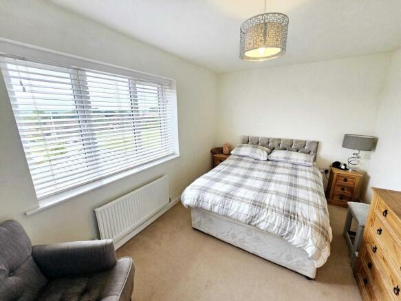 3 bed End of Terrace for sale Image 12
