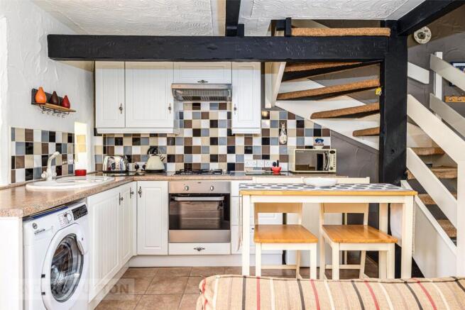 1 bed Terraced for sale Image 5
