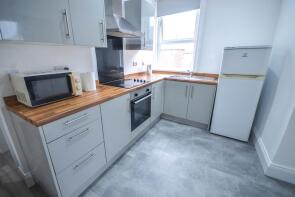 87, Marine Approach, South Shields NE33 2TE