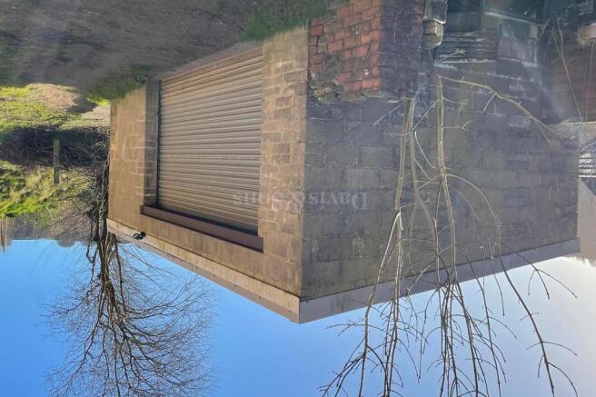 Detached Garage